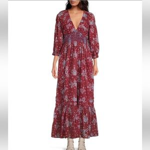 Free People
Golden Hour Floral Print Plunging V-Neck 3/4 Sleeve Empire maxiDress